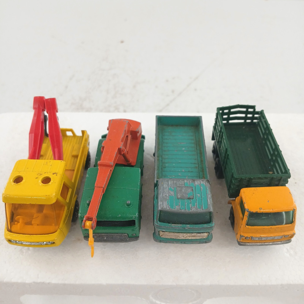 Lot Of 4 Lesney Matchbox Die-Cast Construction Trucks Utility Vehicles 1970s